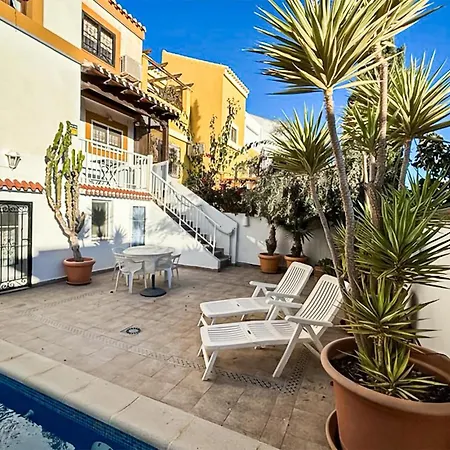 Casa Adela Holiday home *